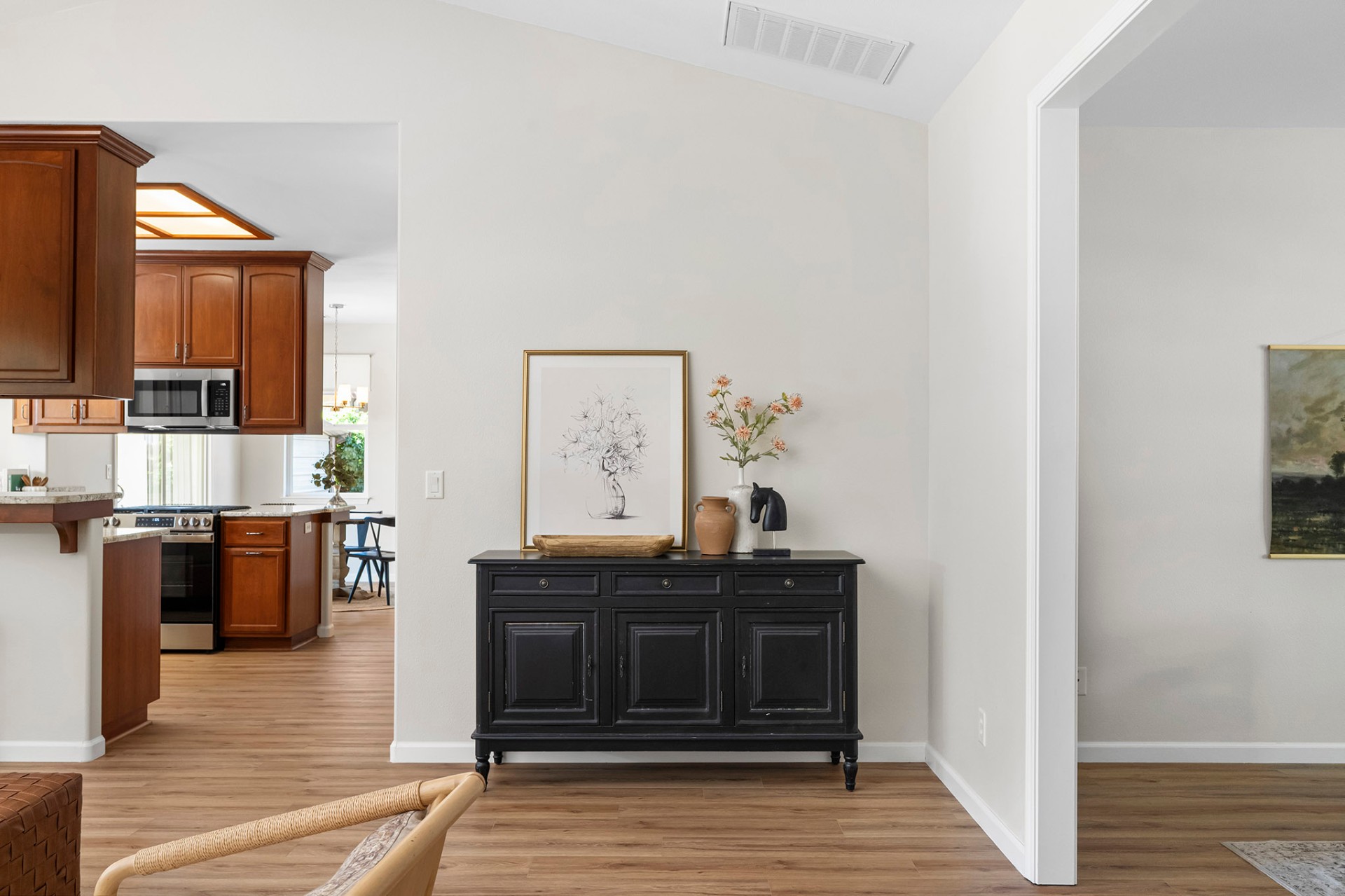 Hallway with view to kitchen